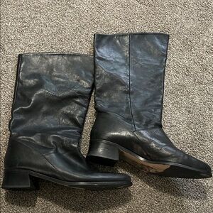 Elegant Black Leather Heeled Boots